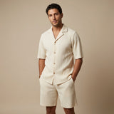 Completo Estivo Uomo a Righe Verticali con Camicia e Pantaloncini