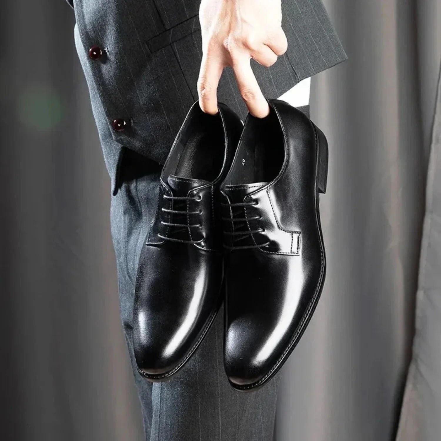 Scarpe eleganti da uomo stringate stile Oxford