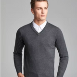 VAN | Camisola masculina elegante e minimalista