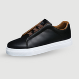 Sneakers basse da uomo in pelle con lacci