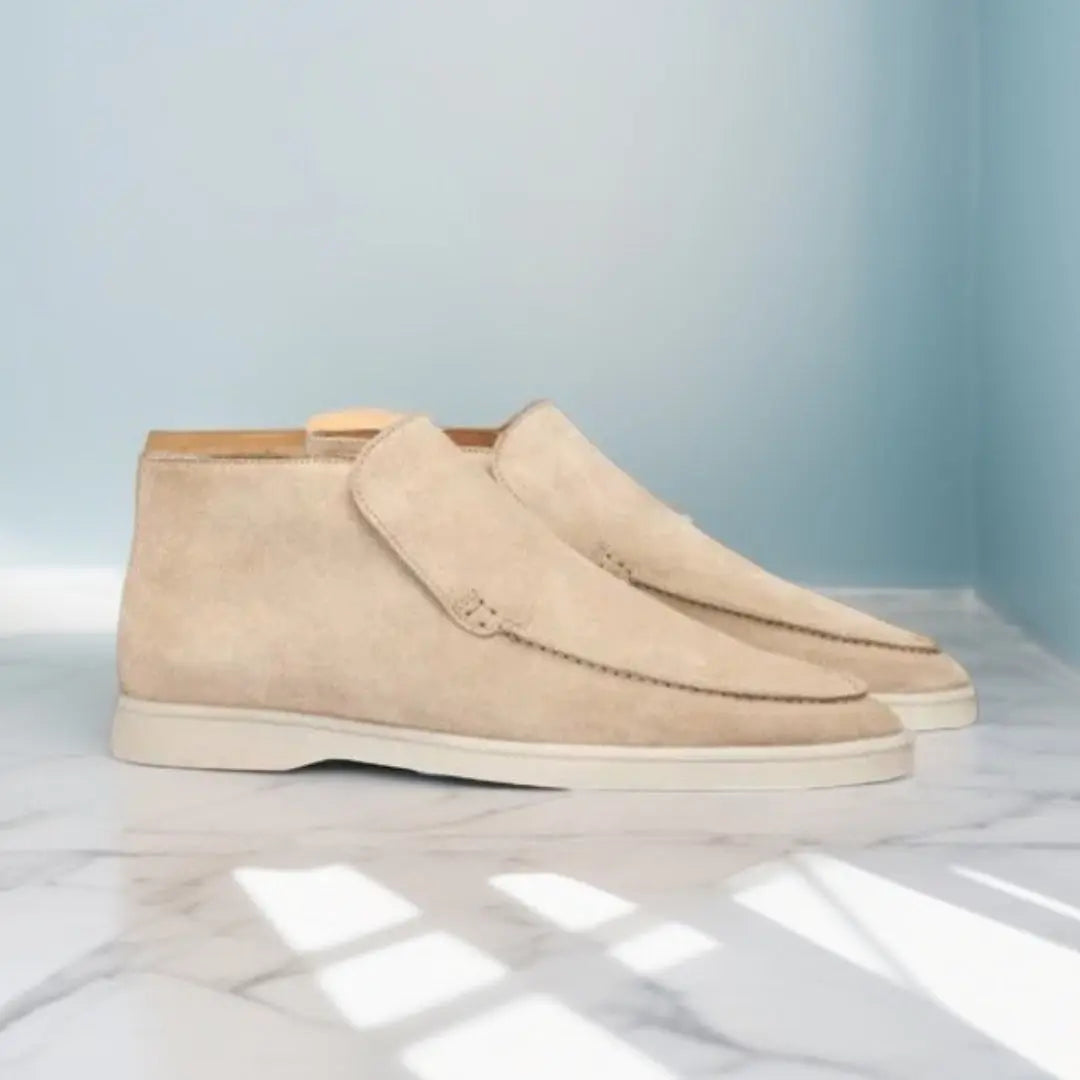 Mocassini uomo slip-on in camoscio alla caviglia