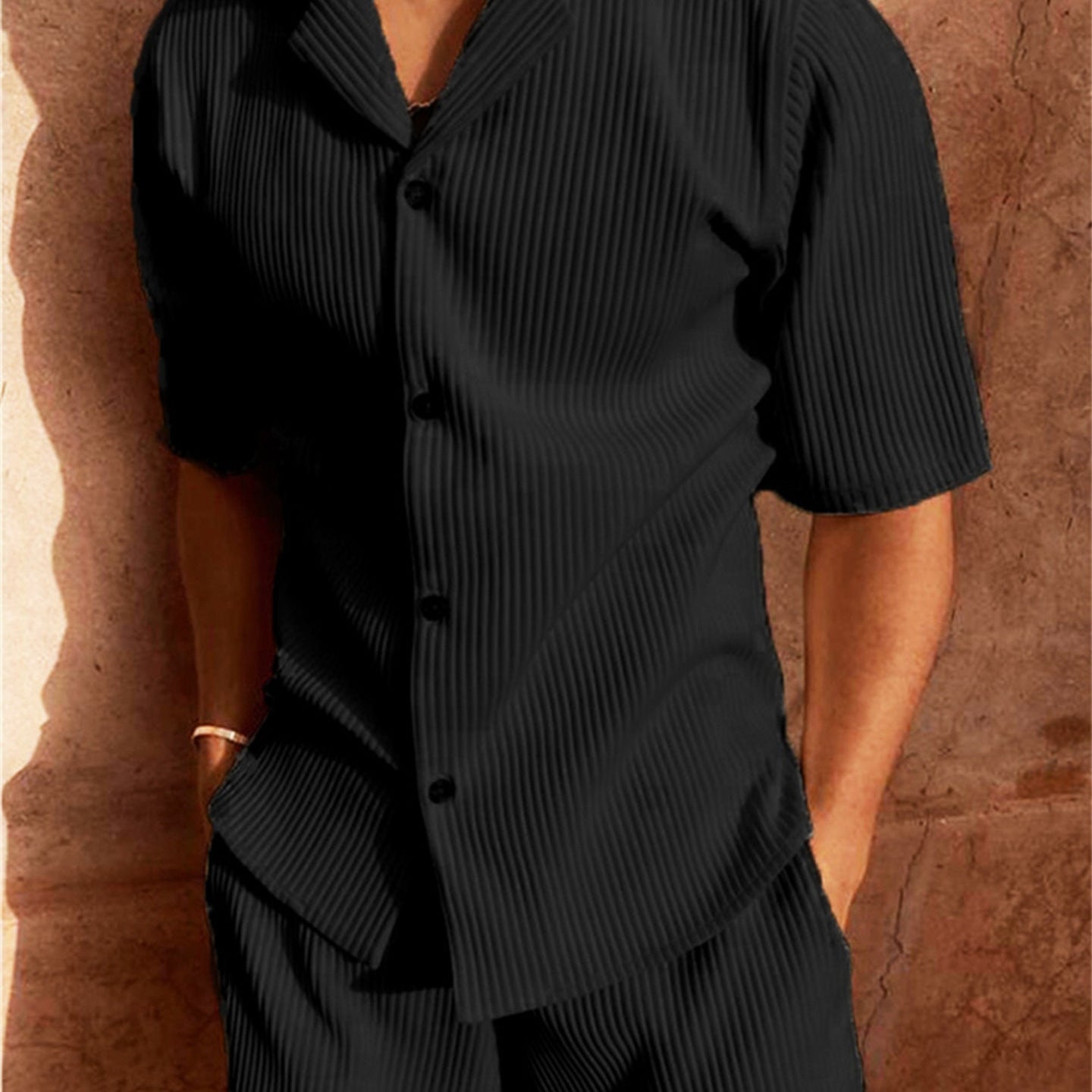 Completo Estivo Uomo a Righe Verticali con Camicia e Pantaloncini