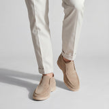 Mocassini slip-on uomo in camoscio alla cavigliat