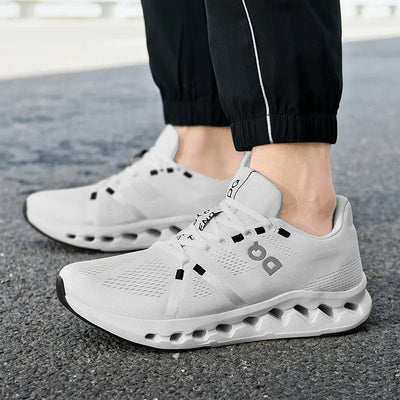 Sneakers da uomo in mesh traspirante con lacci