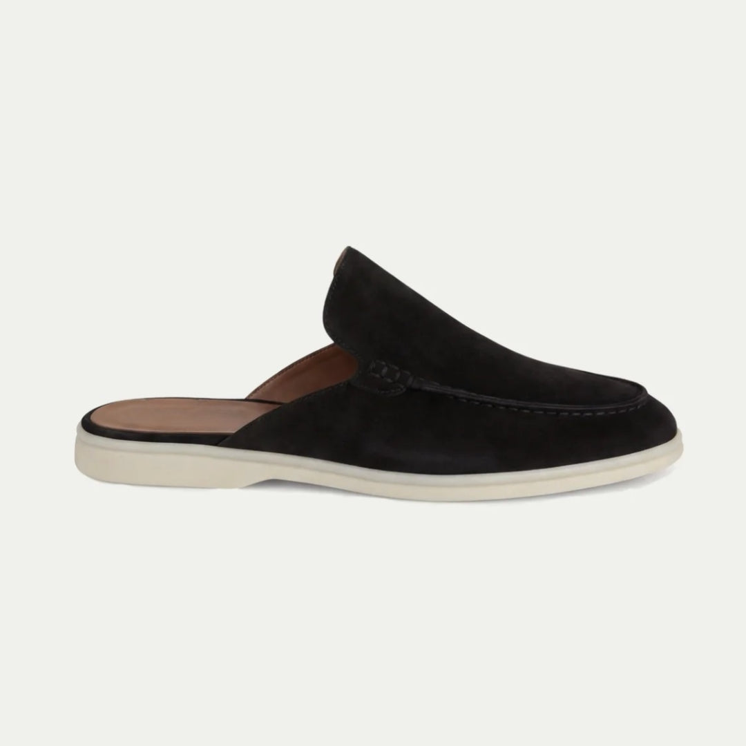 Mules uomo in camoscio slip-on con cuciture moc-toe